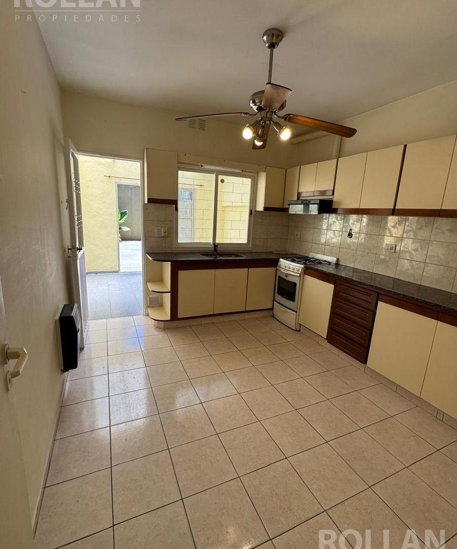 Foto de VENTA Duplex 4 ambientes en Carapachay, imagen 4