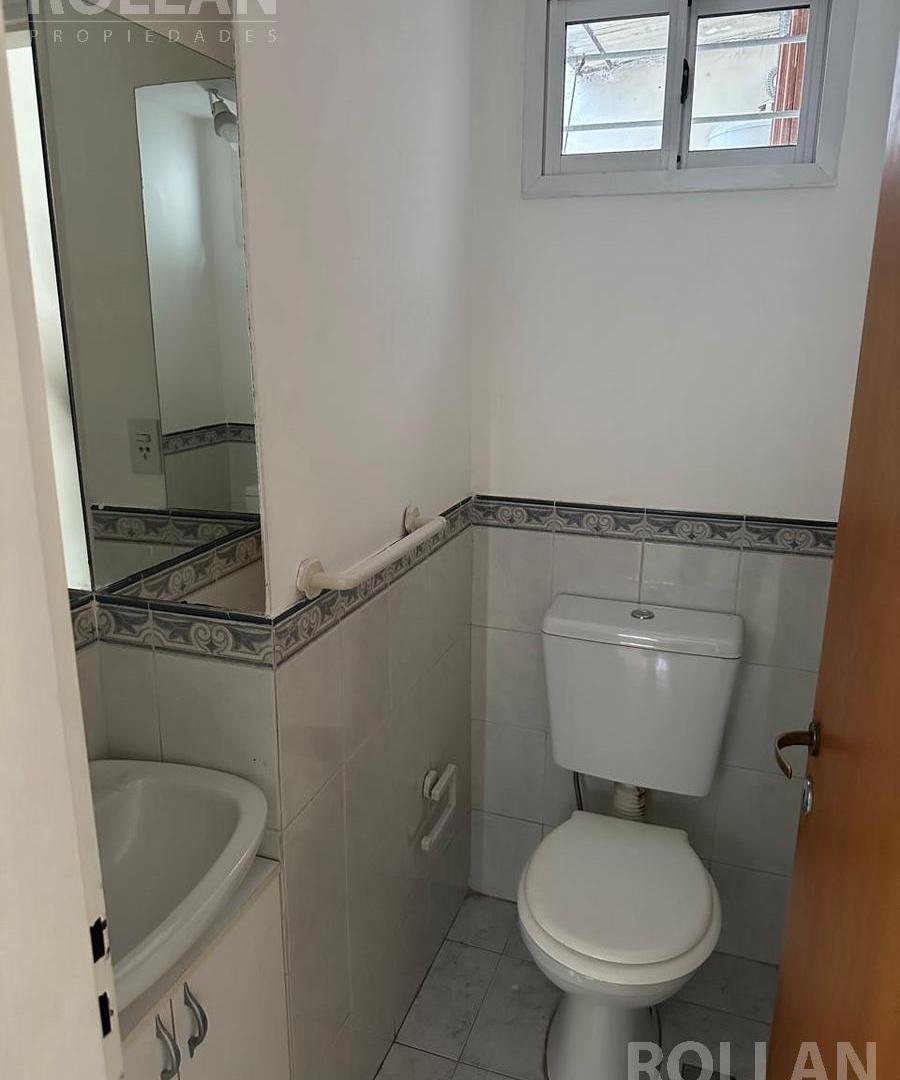 Foto de Hermoso chalet duplex de 2 amb. en alquiler en Villa Adelina!!, imagen 4