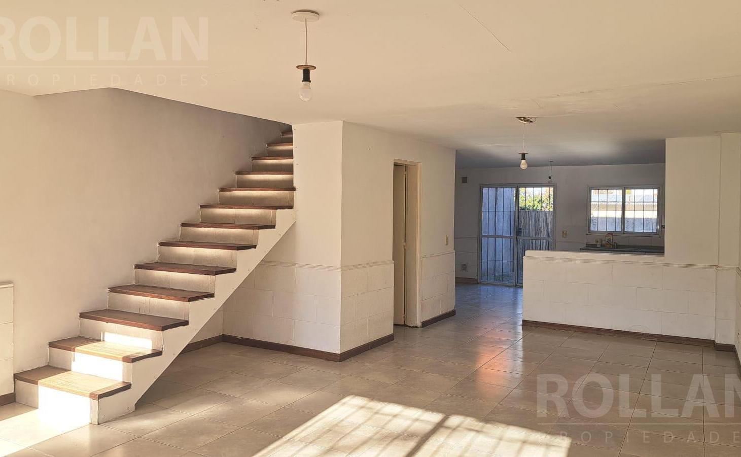 Foto de Duplex 4 amb en 2 pl c/donle entrada auto!! DEL VISO!! ALQUILER, imagen 3