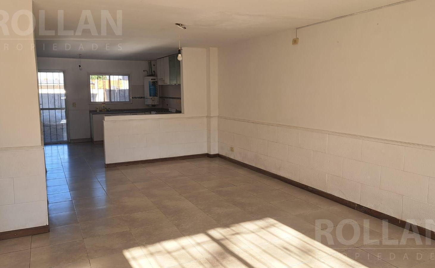 Foto de Duplex 4 amb en 2 pl c/donle entrada auto!! DEL VISO!! ALQUILER, imagen 5