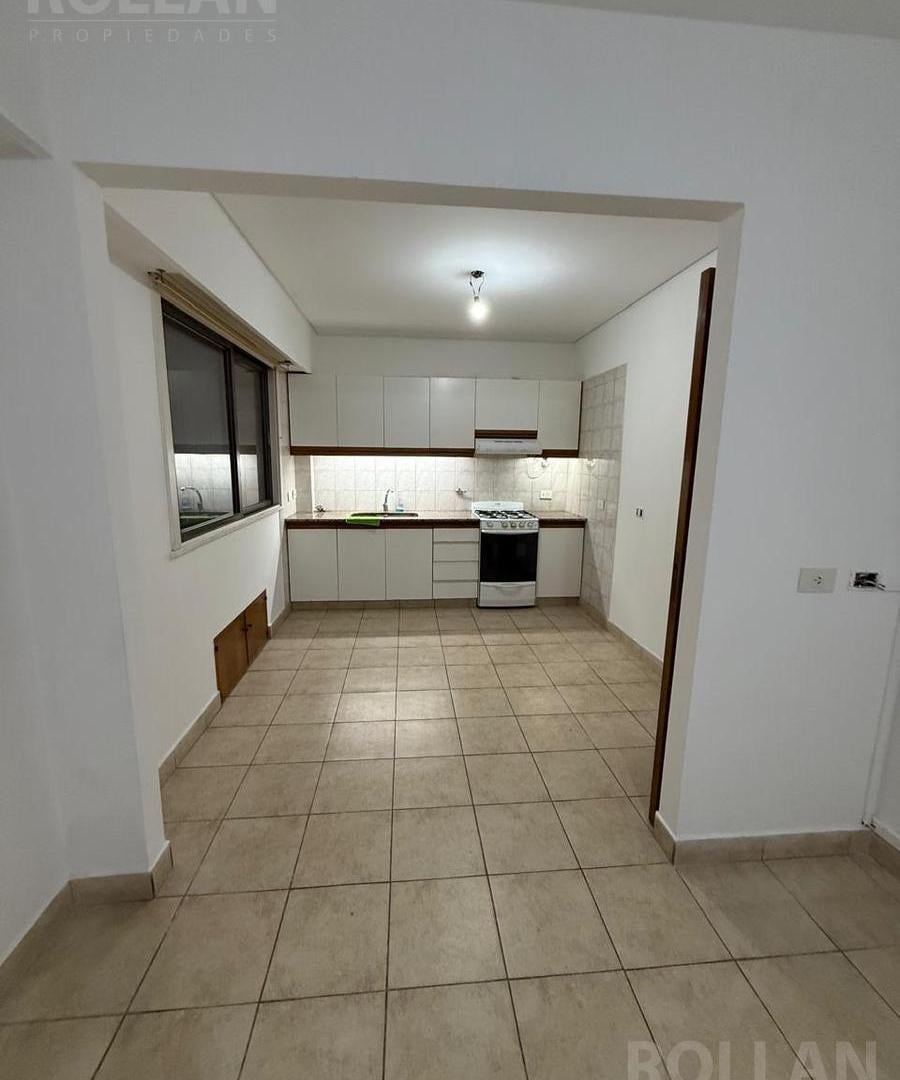 Foto de ALQUILER EXCELENTE PH EN PLANTA ALTA DE 3 AMBIENTES CON TERRAZA EN, imagen 5
