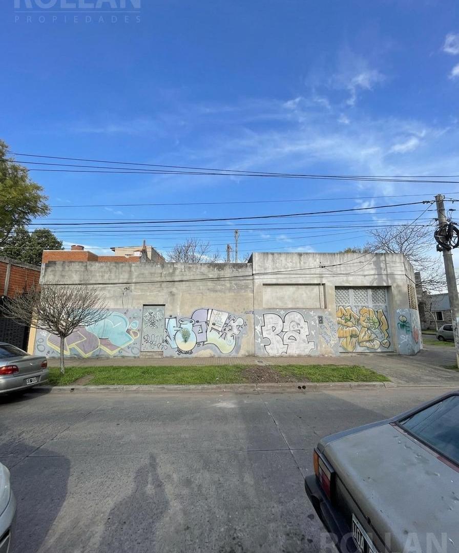 Foto de VENTA MUY BUEN DEPOSITO DE 230M2 ZONA INDUSTRIAL EN VILLA BALLESTER A, imagen 3