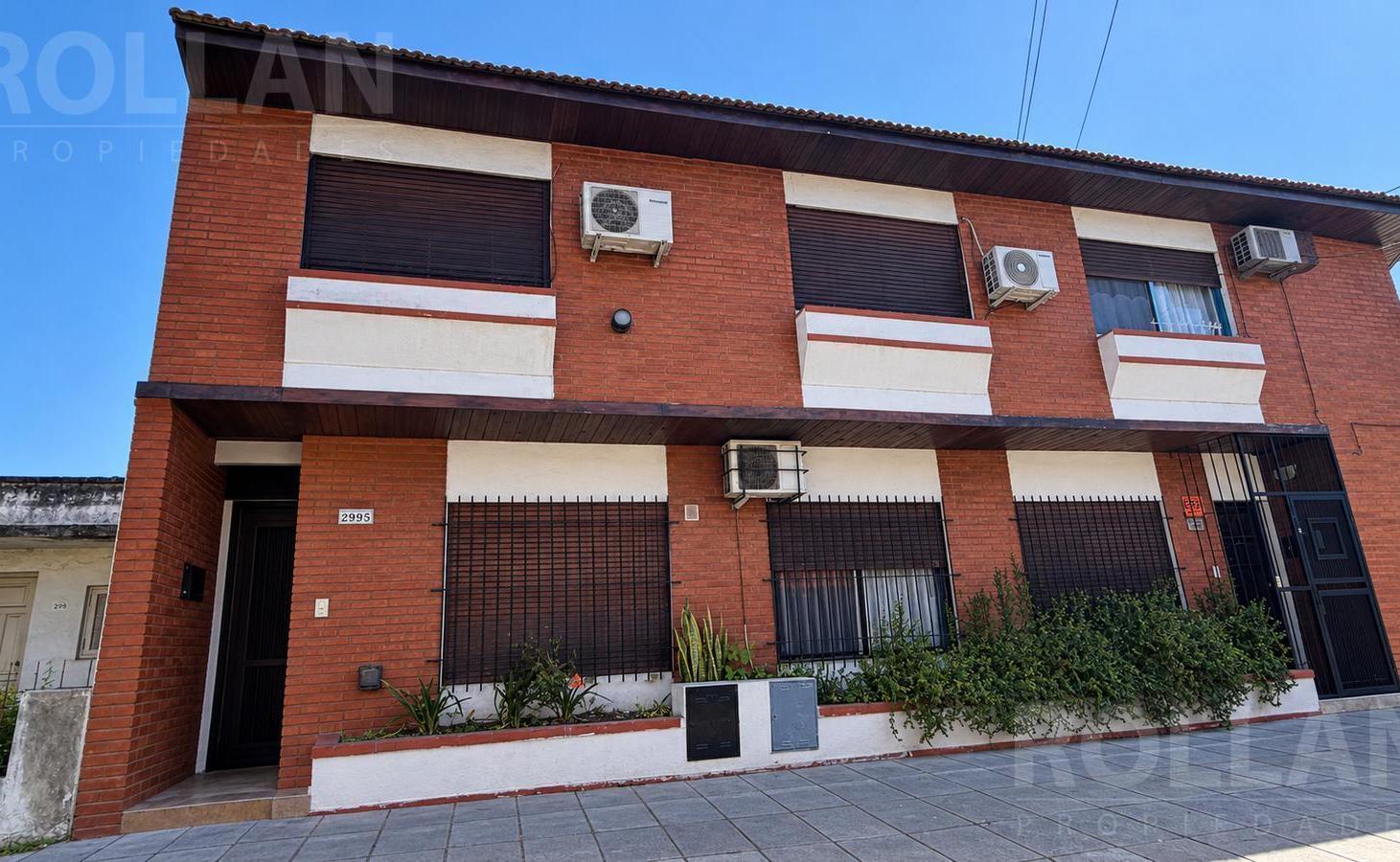 Foto de VENTA CHALET DUPLEX DE 3 AMBIENTES EN MUNRO EXCELENTE UBICACION CERCANO, imagen 3