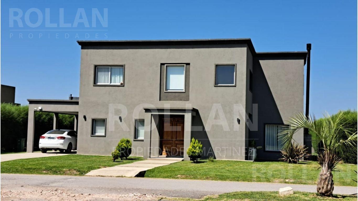 Foto de Hermosa Casa 5 amb en 2 pl s/lote 691 mts!! VENTA. Barrio El Ensueño, imagen 1