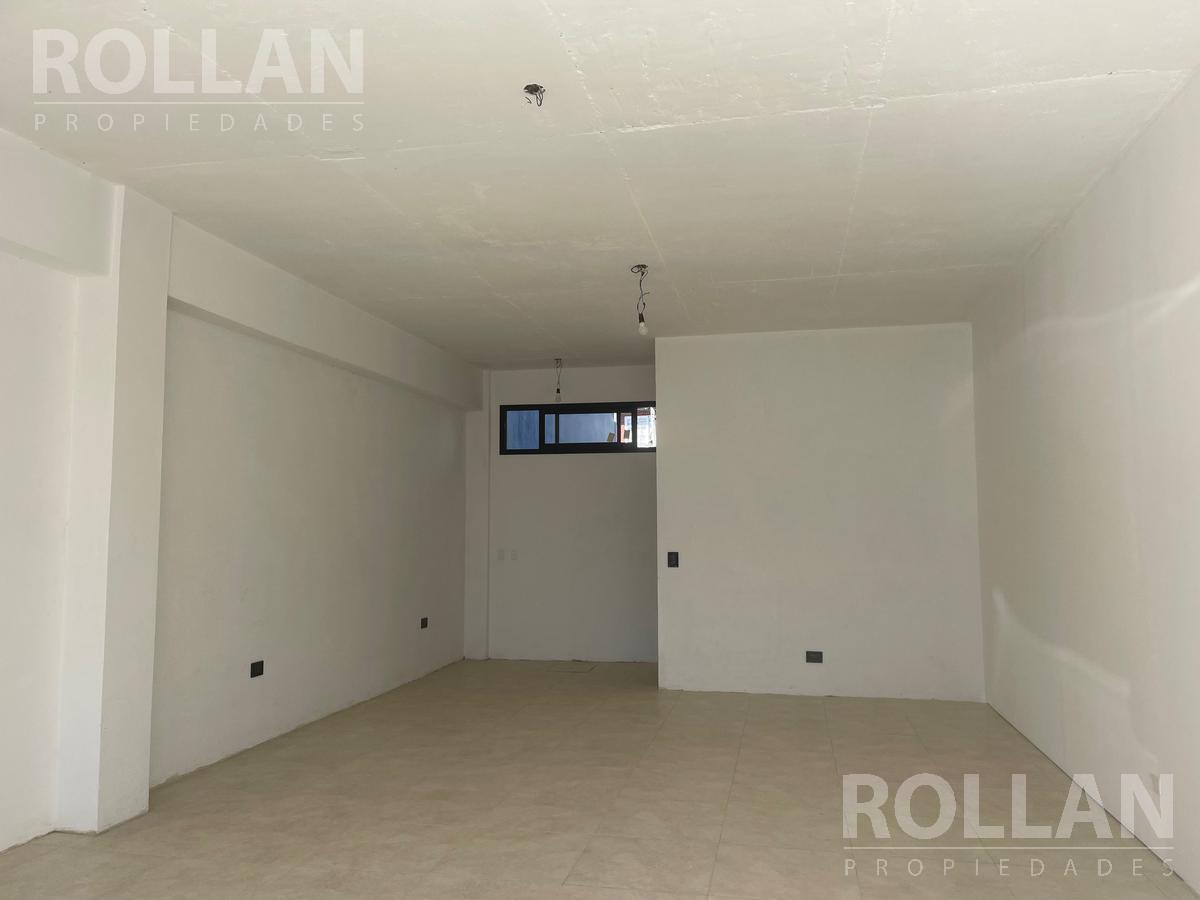 Foto de Local 50 mts2 ALQUILER. Villa Adelina, imagen 1