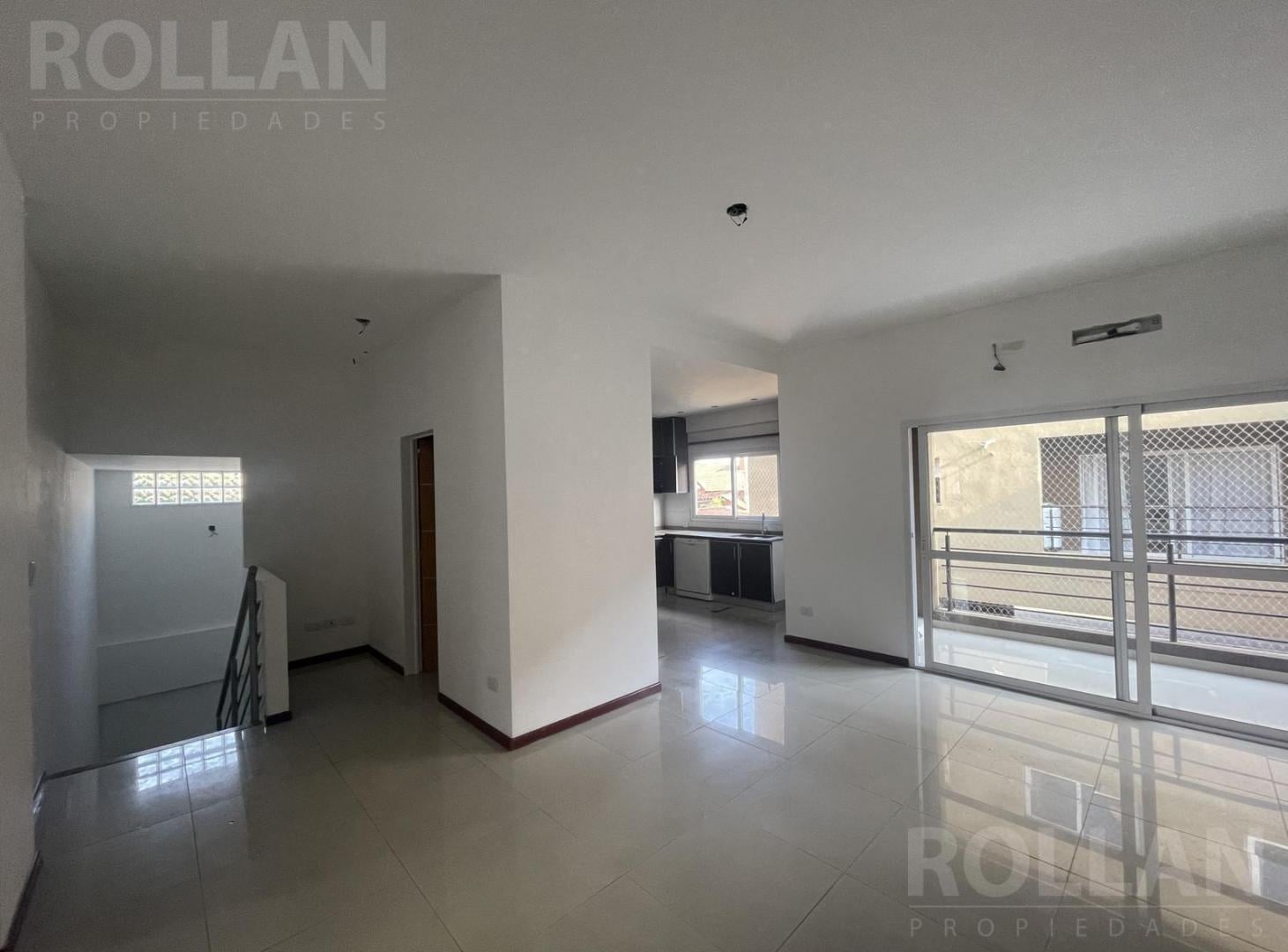 Foto de Alquiler Departamento 4 amb. en Olivos, imagen 4