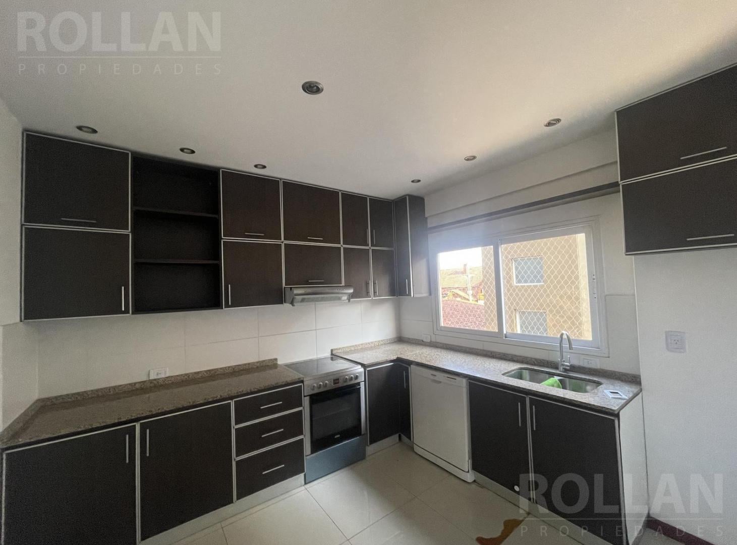 Foto de Alquiler Departamento 4 amb. en Olivos, imagen 3