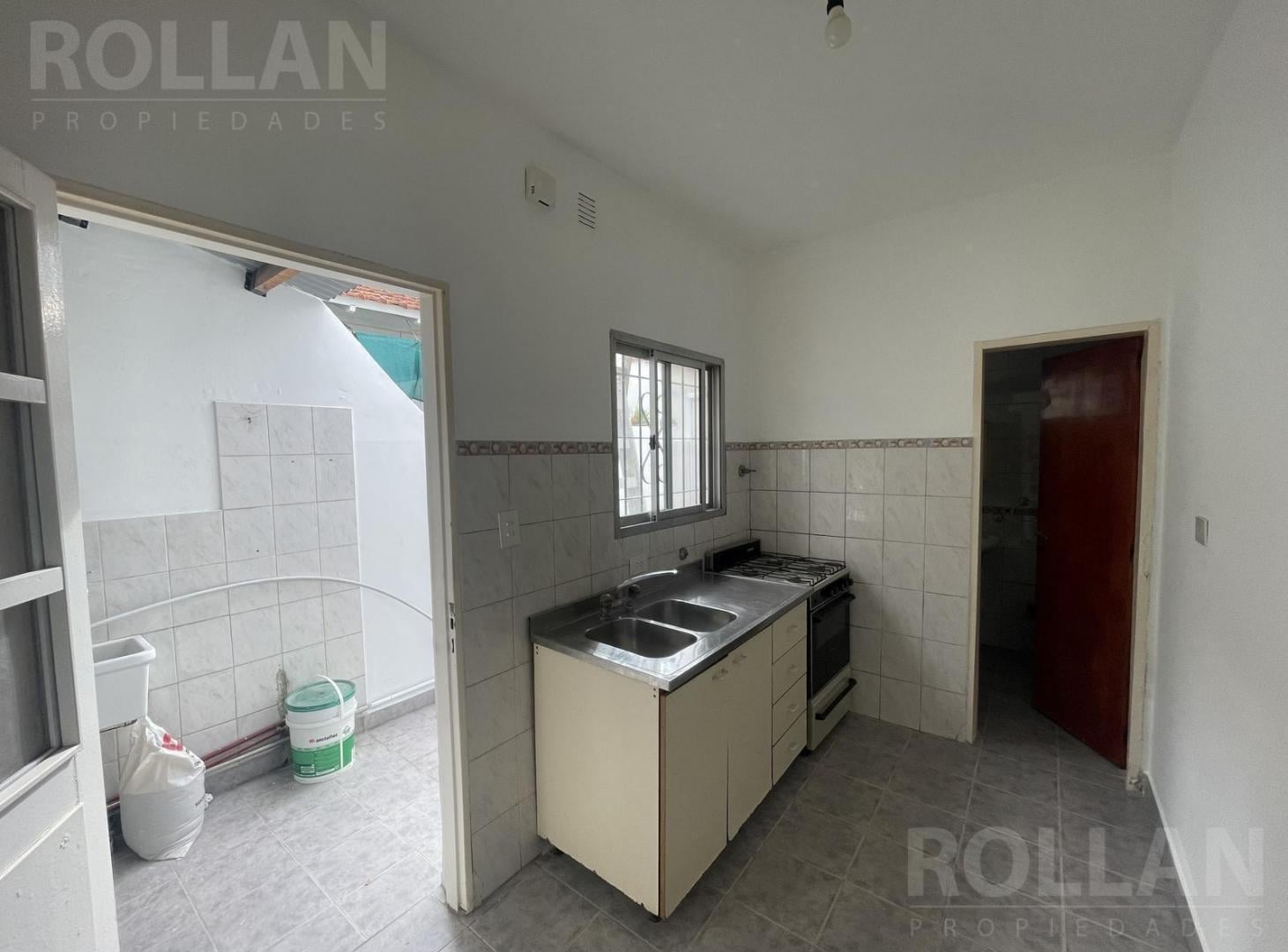 Foto de Alquiler PH 1 amb c/patio en Villa Adelina, imagen 4
