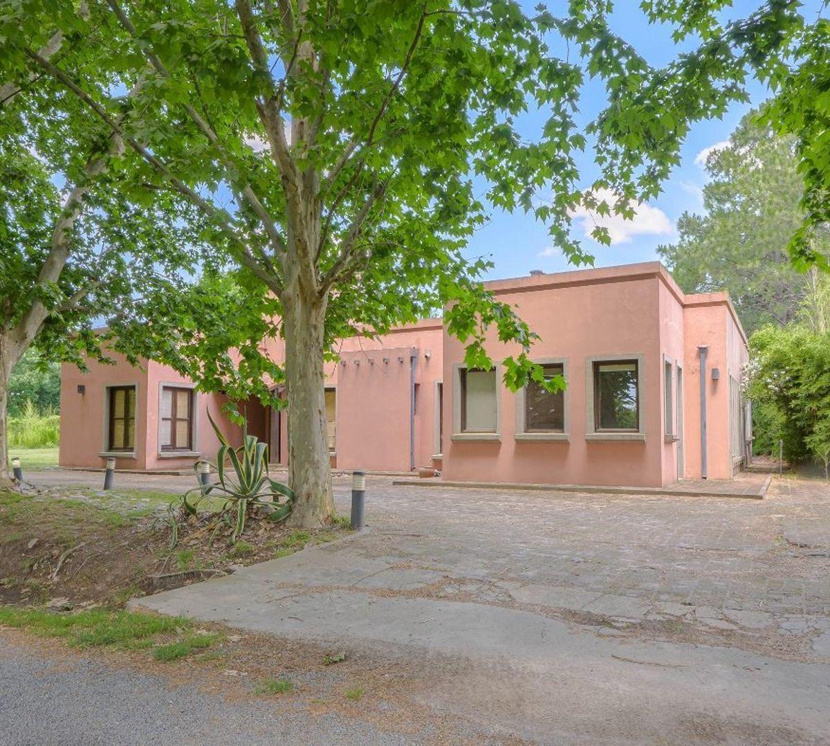 Venta Casa en Barrio Privado Haras del Sol 2