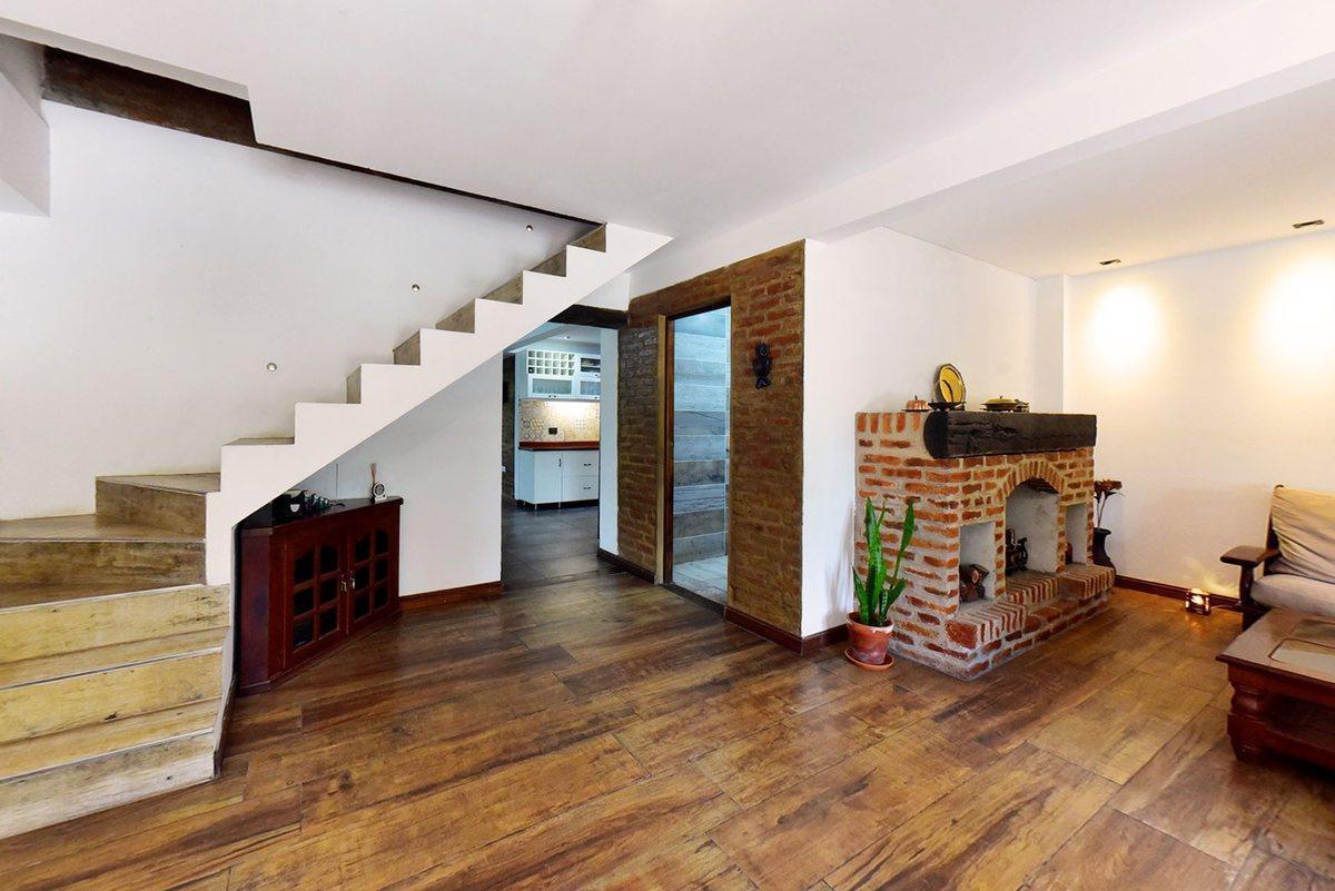 Venta Casa 5 Ambientes en Ituzaingo Oportunidad 2