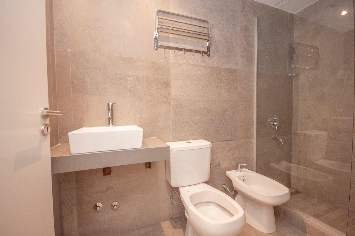 Duplex Tipo Casa, con Jardin y Patio Villa Urquiza 3