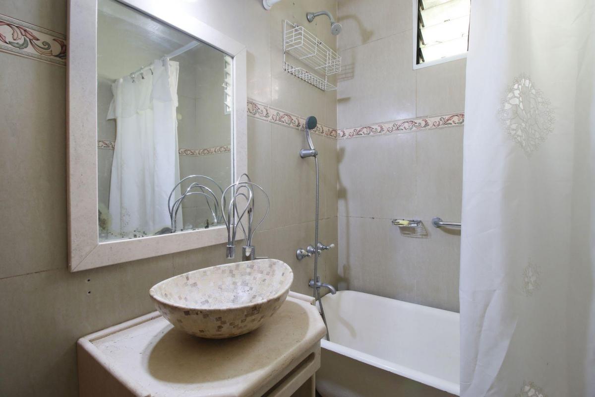 Venta Casa 8 Ambientes Jardín Quincho Olivos 4