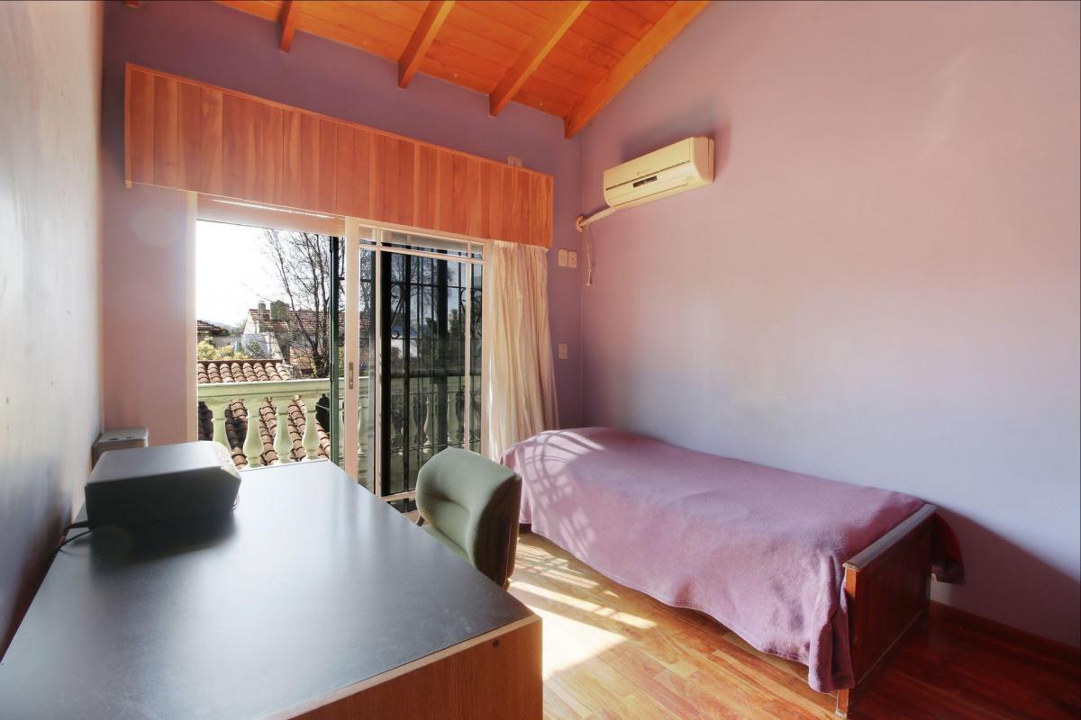 Venta Casa 8 Ambientes Jardín Quincho Olivos 2