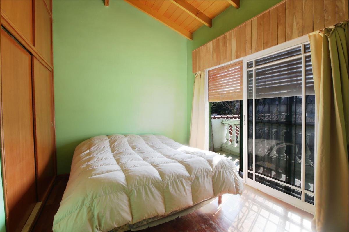 Venta Casa 8 Ambientes Jardín Quincho Olivos 3