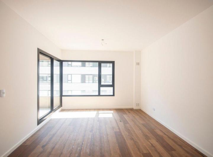 DEPARTAMENTO 3 AMBIENTES C/COCHERA FIJA. EN VENTA. 1