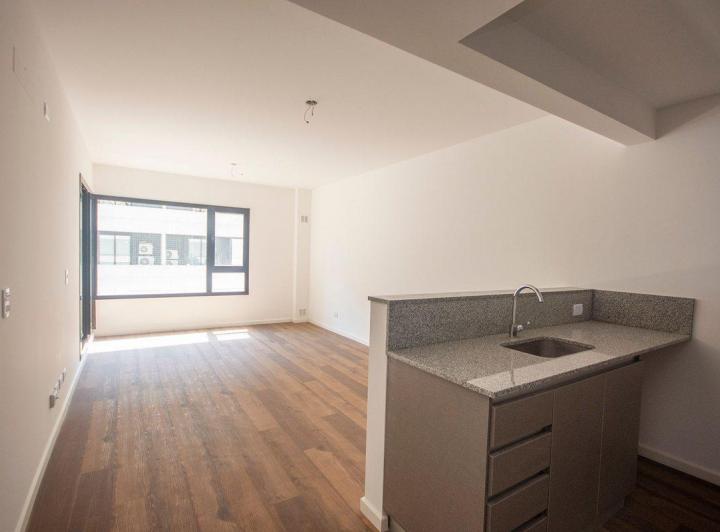 DEPARTAMENTO 3 AMBIENTES C/COCHERA FIJA. EN VENTA. 5