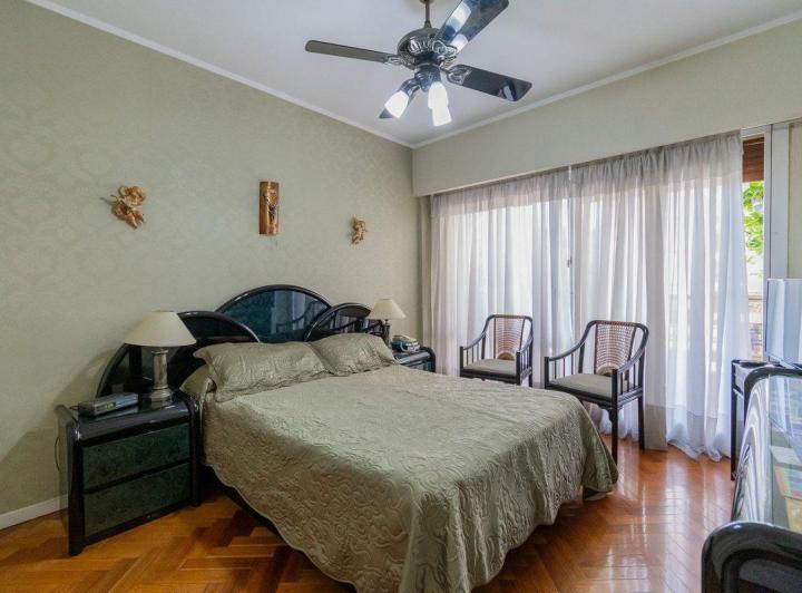 Venta 5 amb +dependencia y cochera doble Caballito 1