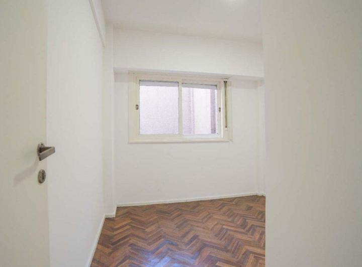 Venta departamento 3 ambientes en Barracas 4