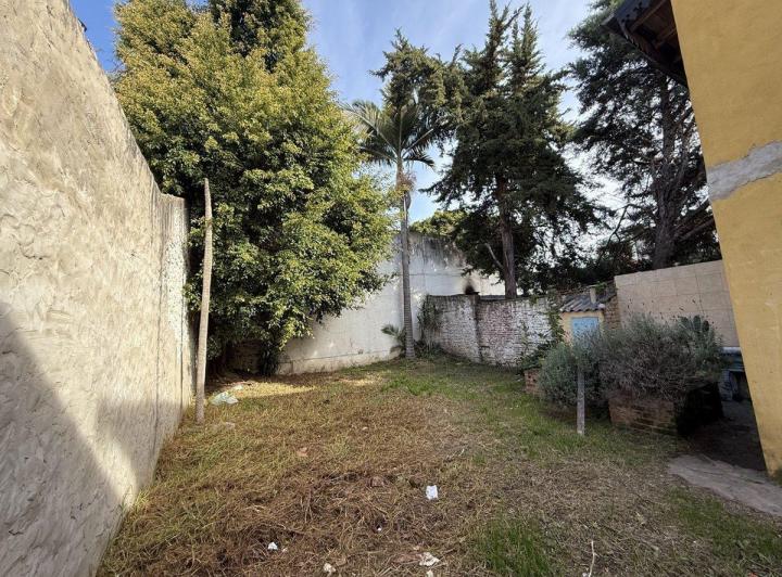 casa de 4 ambientes SAN MARTIN LOTE 300 METROS 2