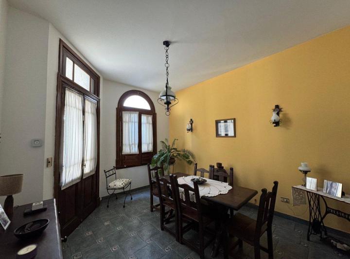 VENTA CASA 5 AMB CON PATIO Y TERRAZA LANUS ESTE 2