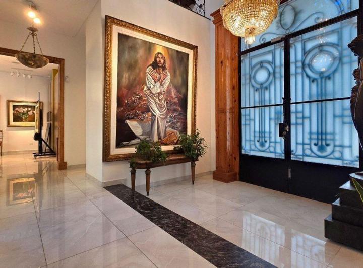 VENTA Casa/Coghlan cochera y jardin 3
