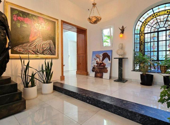 VENTA Casa/Coghlan cochera y jardin 1