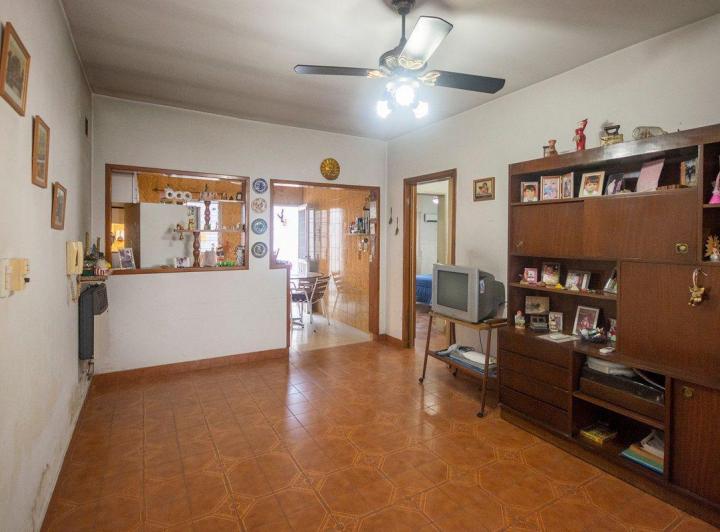 Venta PH 3 ambientes c/ 2 cocheras en San Martin 5