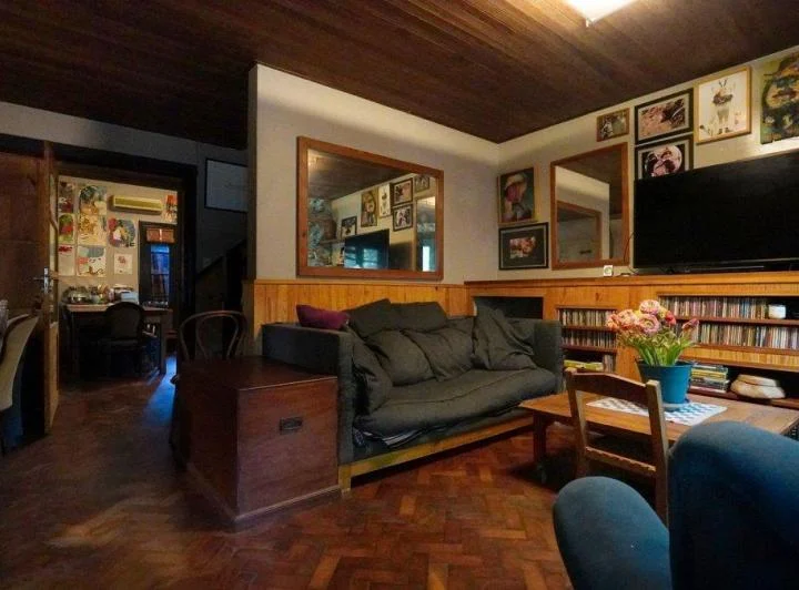 Venta Casa de 6 ambientes en Olivos con Pileta 1