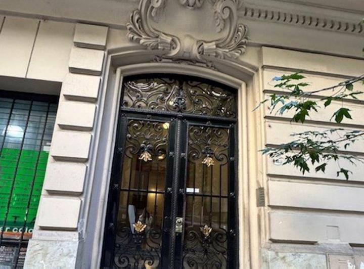 VENTA DEPTO APTO PROFESIONAL  6 AMB RETIRO 3