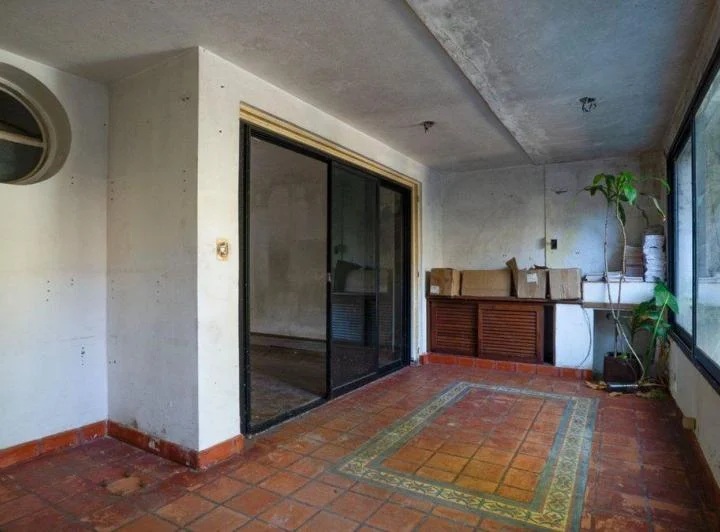 VENTA CASA LOTE PROPIO A REFACCIONAR VICENTE LOPEZ 4