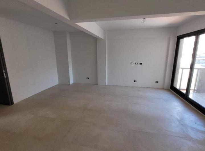 VENTA 4 AMBIENTES COCHERAS DISPONIBLES 1