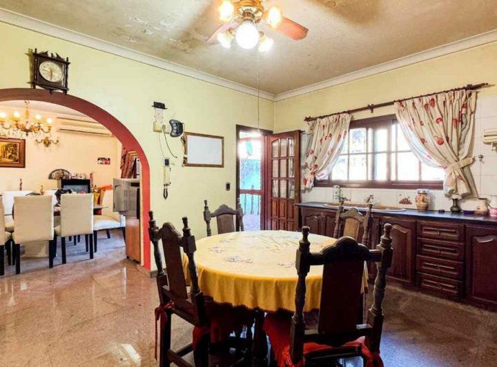 VENTA CASA 6 AMB + PLAYROOM, JARDIN Y QUINCHO 5