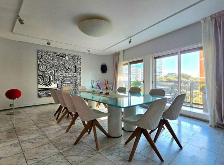 VENTA DEPARTAMENTO 5 AMB. EN LA ISLA DE RECOLETA 4