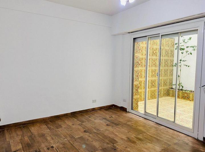ALQUILER CABALLITO departamento 3 amb. 60M2 PATIO 2