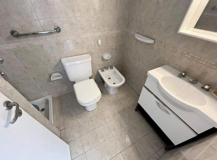 alquiler departamento 2 amb Saenz Peña balcon lava 4