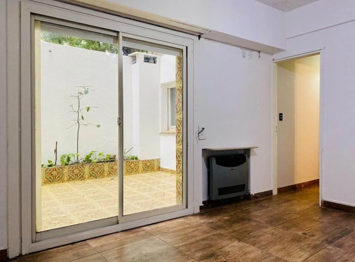 ALQUILER CABALLITO departamento 3 amb. 60M2 PATIO 1