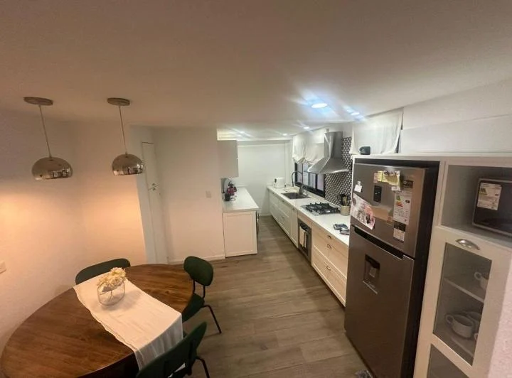 ALQUILER 3 AMBIENTES IMPECABLE LUMINOSO CON BALCON 5