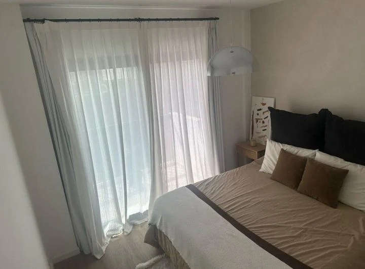 ALQUILER 3 AMBIENTES IMPECABLE LUMINOSO CON BALCON 4