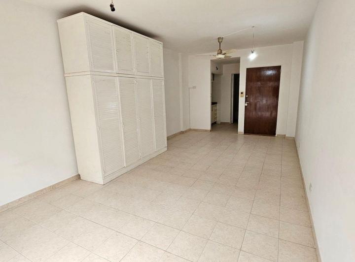 Alquiler Monoambiente c/balcón Barrio Norte 5