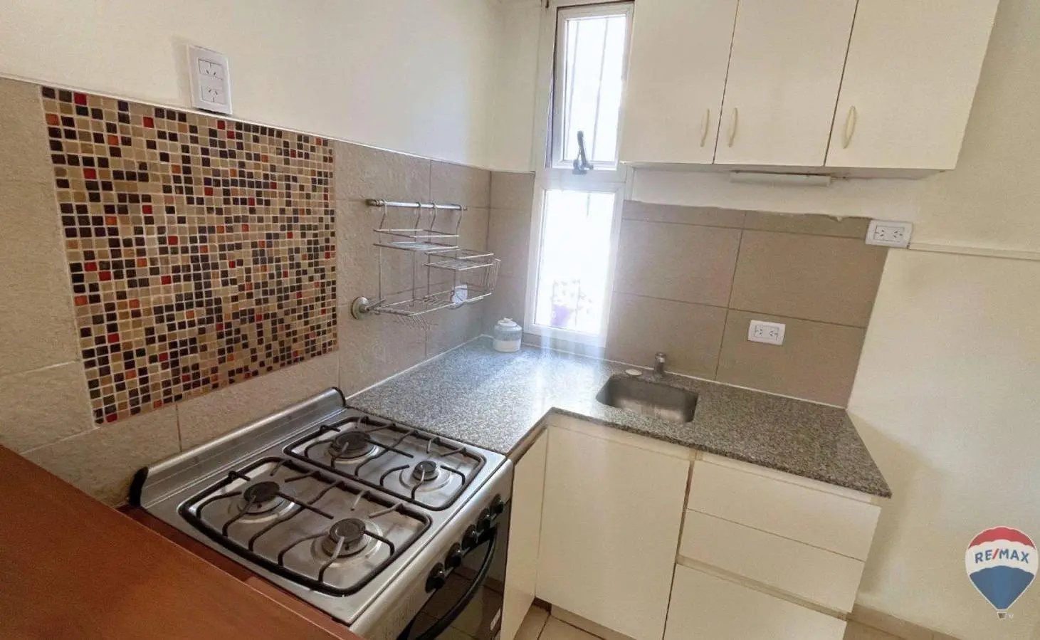 DÚPLEX EN CONDOMINIO PILETA – COCHERA- PILAR 3