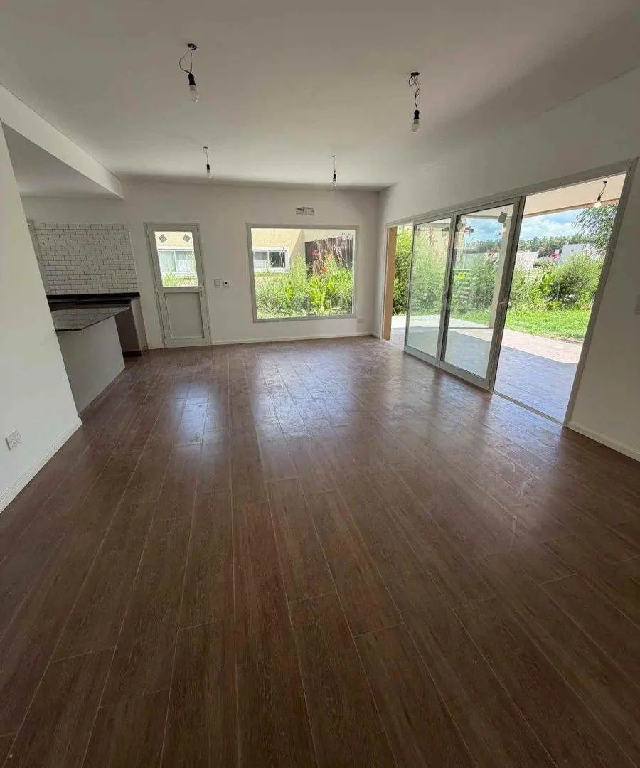 casa venta 4 ambientes en B Santa Isabel ETAPA 1 5