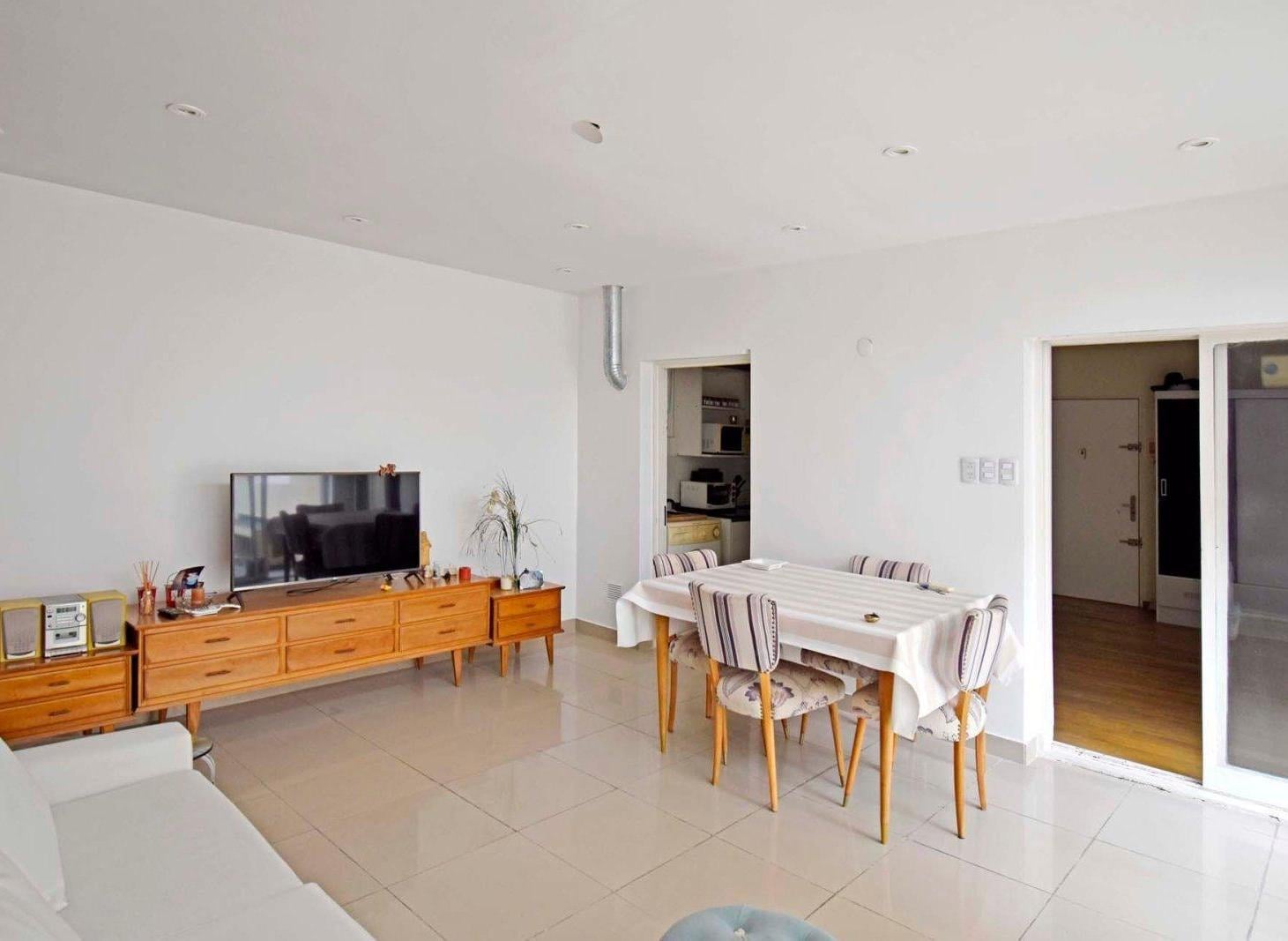 VENTA 2 AMB C/PATIO - CABALLITO - PLAZA IRLANDA