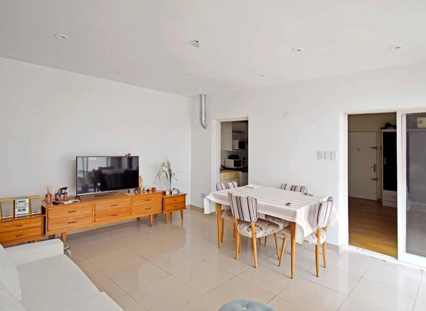 VENTA 2 AMB C/PATIO - CABALLITO - PLAZA IRLANDA 2