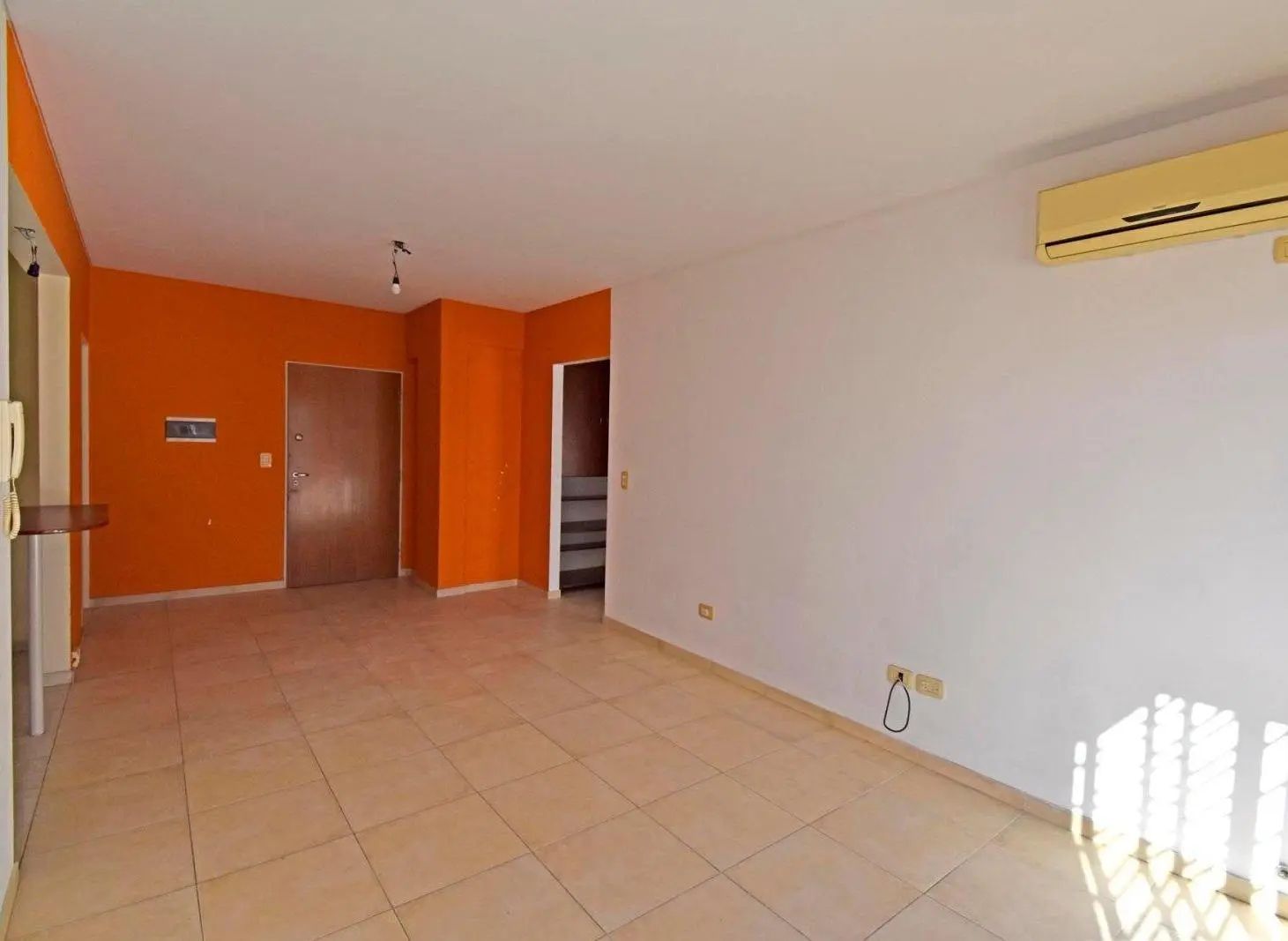 VENTA DEPARTAMENTO 2AMB C/ COCHERA EN CABALLITO 5