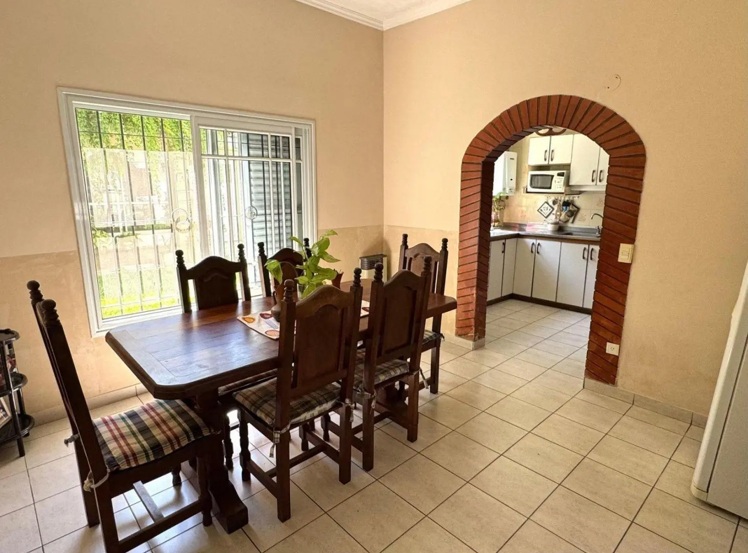 VENTA DE PH MULTIFAMILIAR  EN ZARATE 4