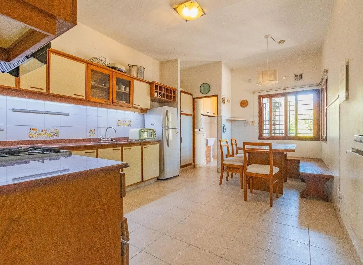 Venta Casa 6 amb jardin pileta cochera 5