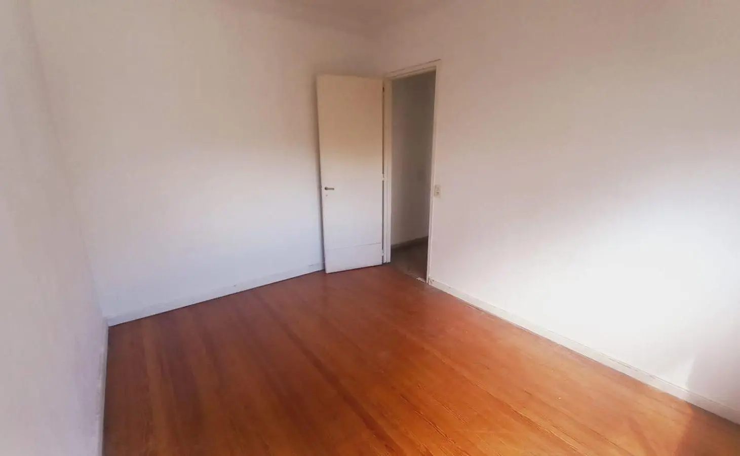 ALQUILER 3 AMBIENTES CON BALCON 2