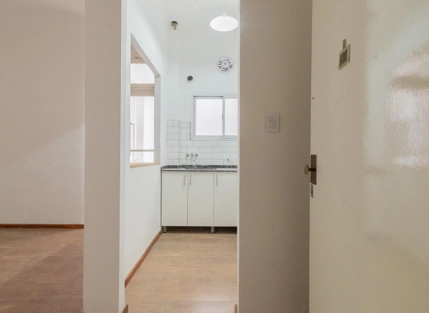 Venta Departamento 2 Amb Balvanera 3