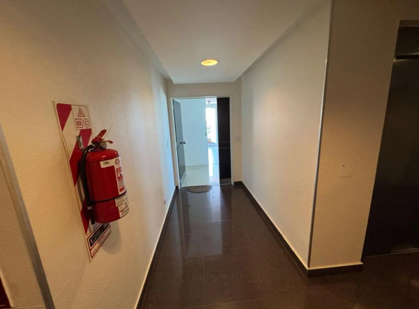 Departamento 2 ambientes, cochera y amenities 2