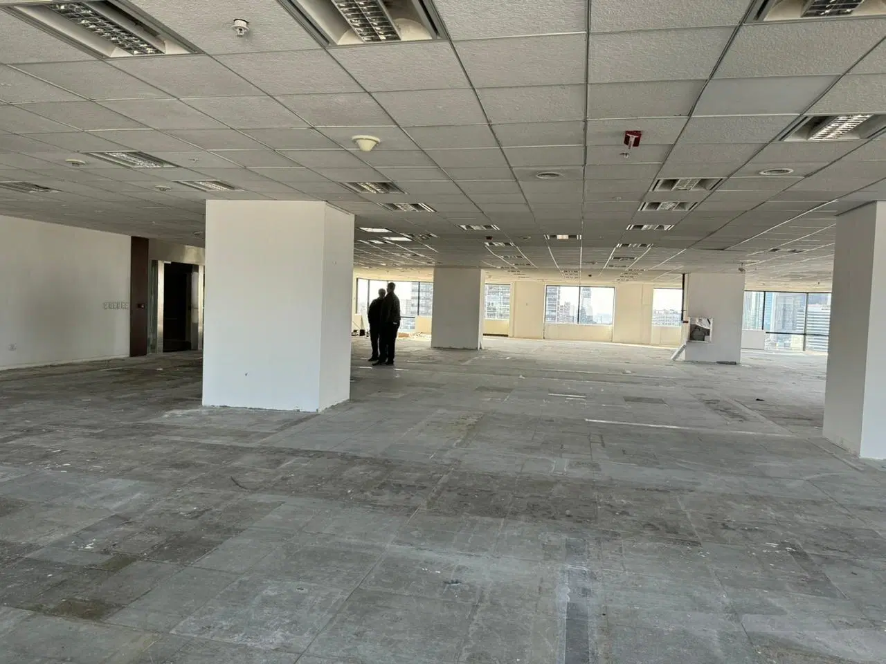 Alquiler Oficina Aaa Microcentro Piso 18. 3